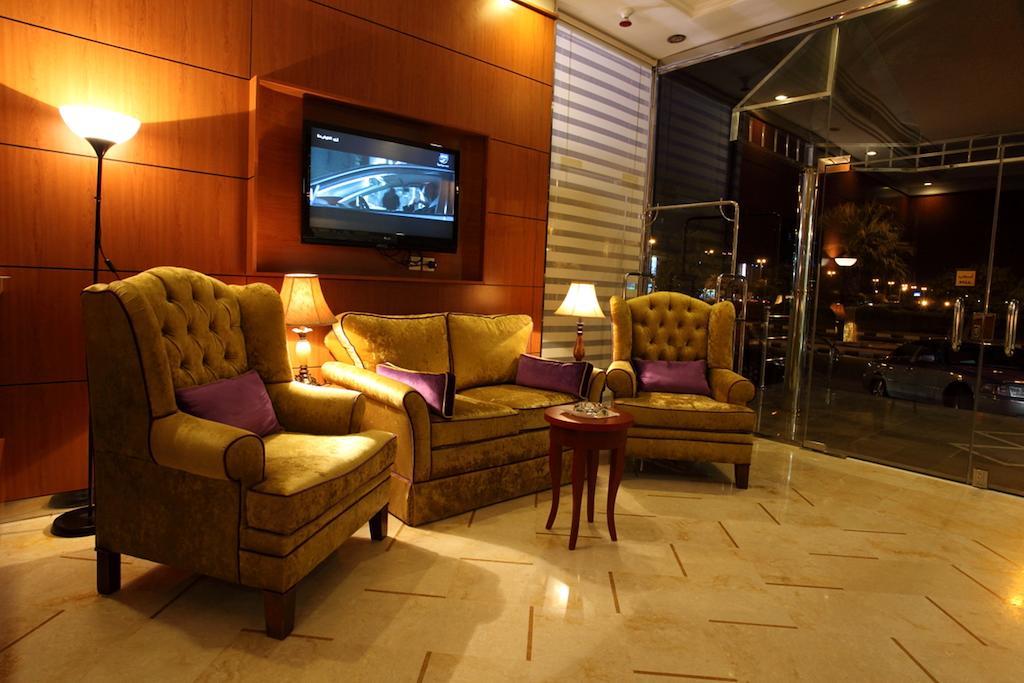 Lavande Suites Yanbu Exterior photo