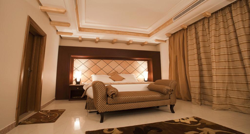 Lavande Suites Yanbu Exterior photo